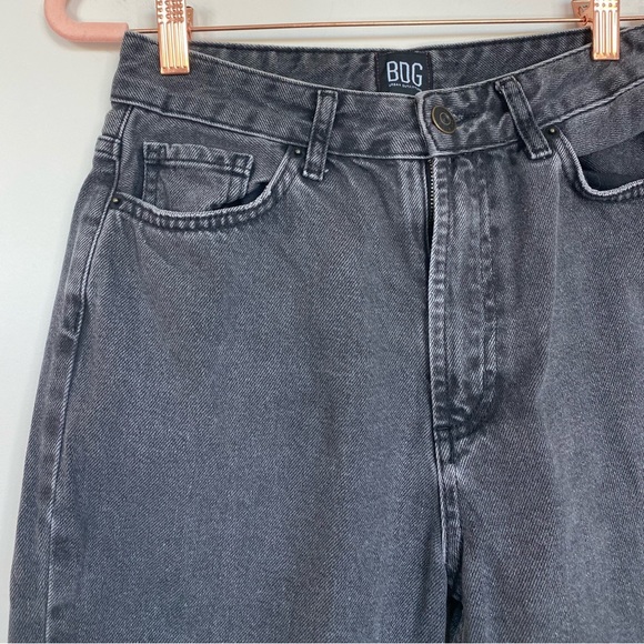 Urban Outfitters BDG High-Waisted Mom Jeans in Washed Black - Picture 3 of 9
